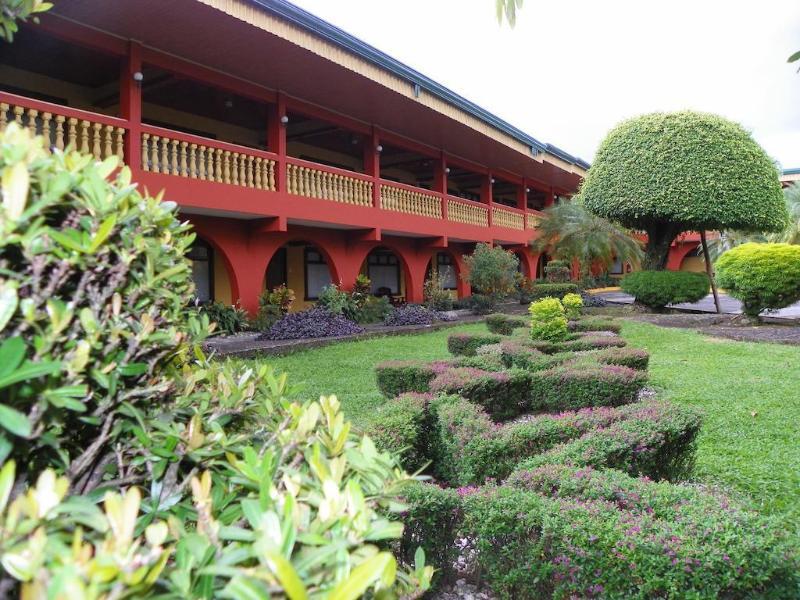 Hotel Suerre กวาปิเลส ภายนอก รูปภาพ