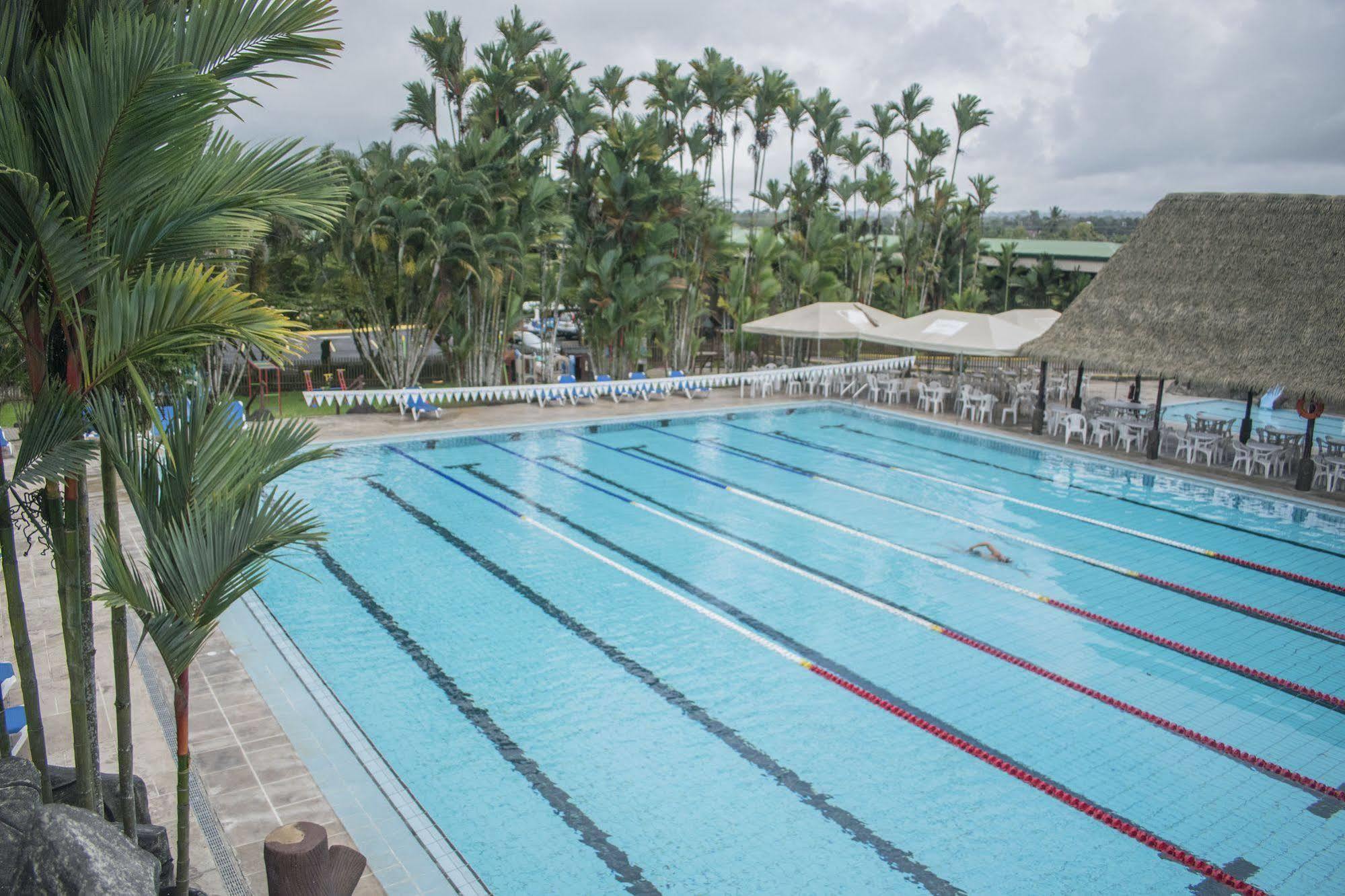 Hotel Suerre กวาปิเลส ภายนอก รูปภาพ